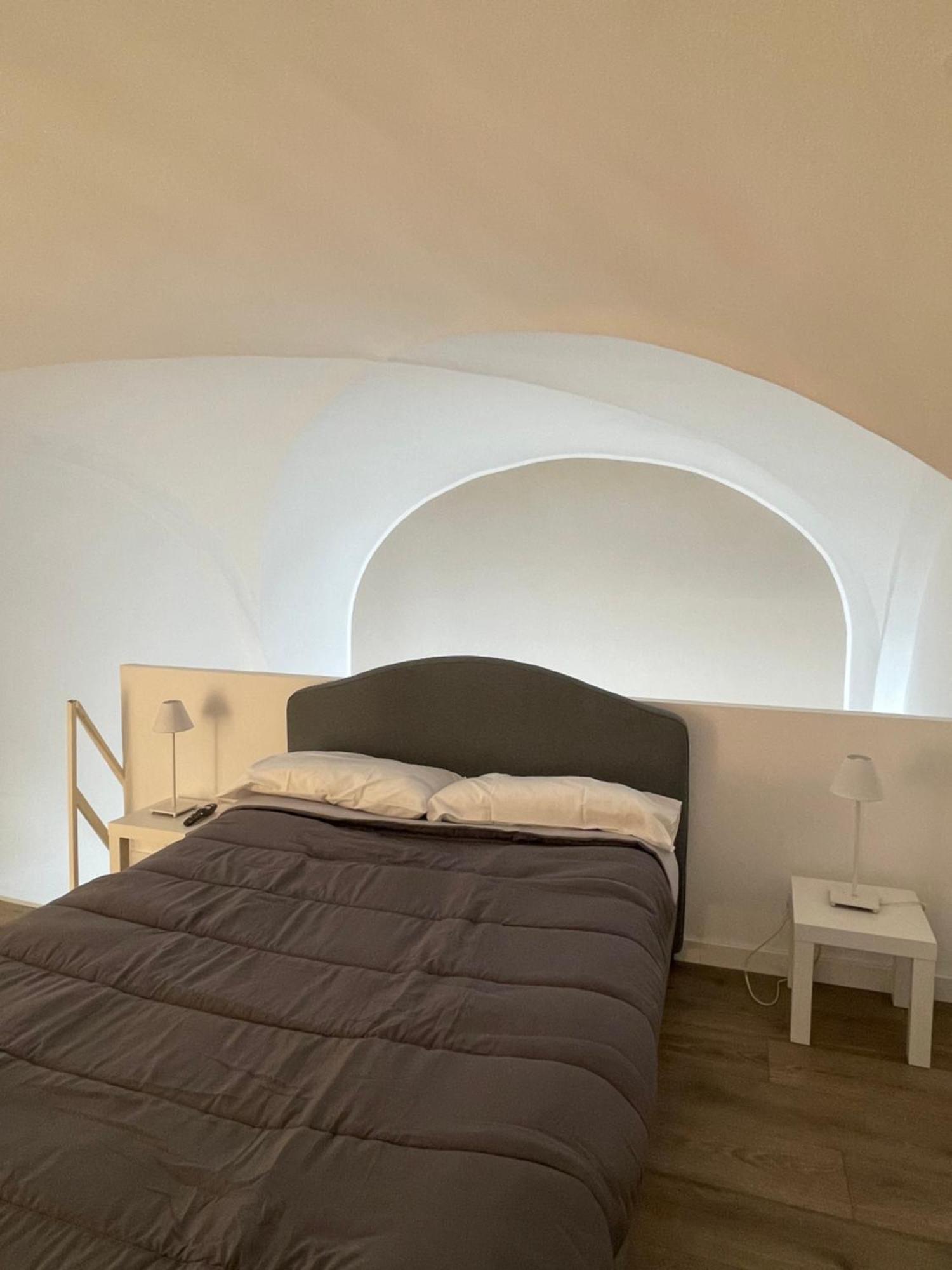 Carmelitani Center Apartment Катания Екстериор снимка